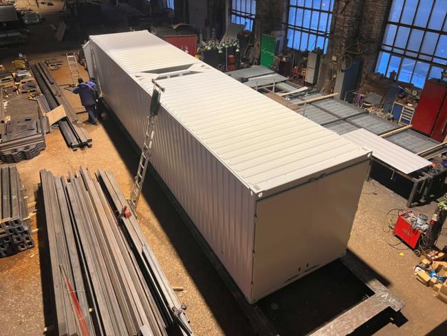 Container 1
